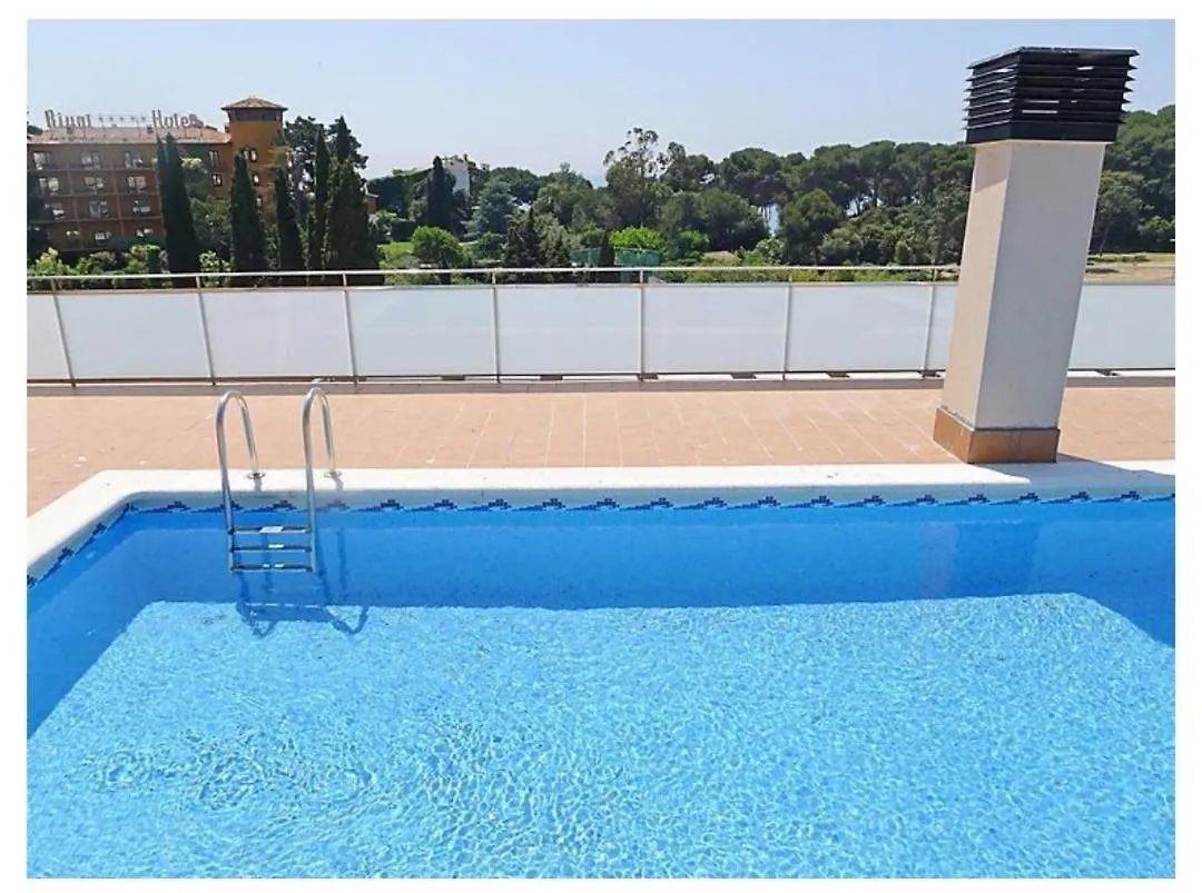 Seahomes Vacations, Beach&Pool, In Fenals Beach Lloret de Mar Apartment